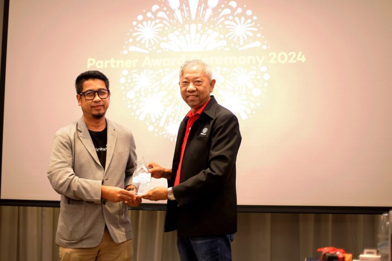 AskMe Solutions รับรางวัล High-Value Partner 2024